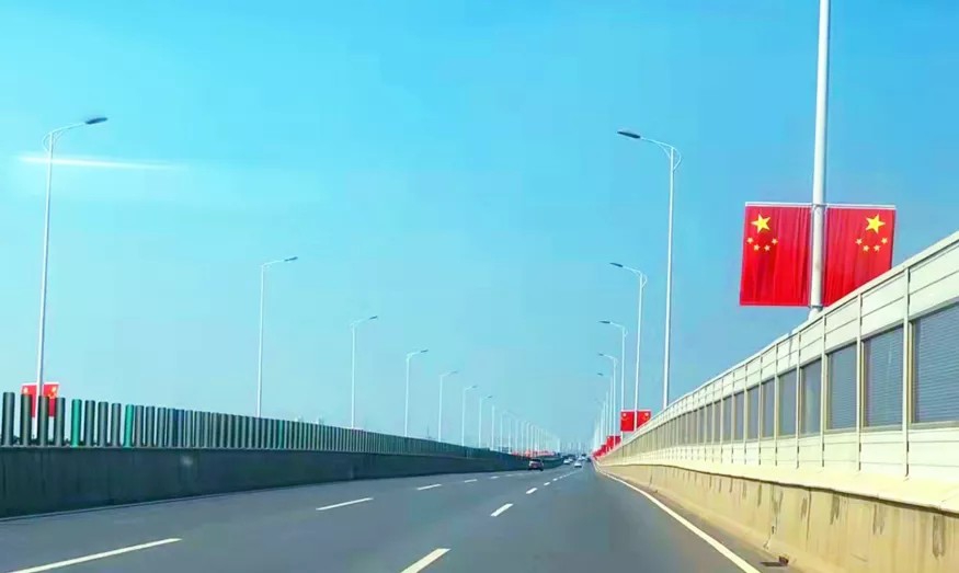 ��ΪȺ�ڰ�ʵ�¡�ӭ���죡�ϲ���Ͷ�˹ܹ�˾���Թ������ ���á����徲������ͨ��ǿ��������