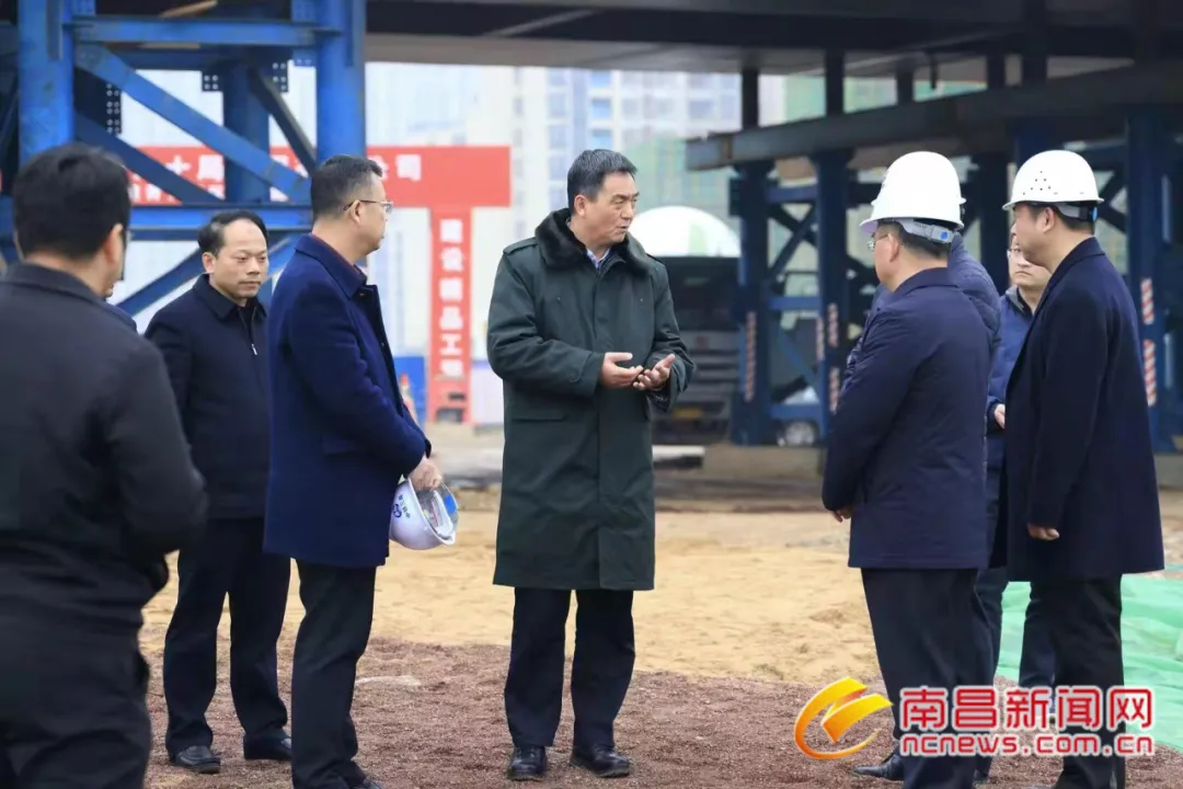 �����������ϲ���ί��Ƕ�����Щ�ص���Ŀ����